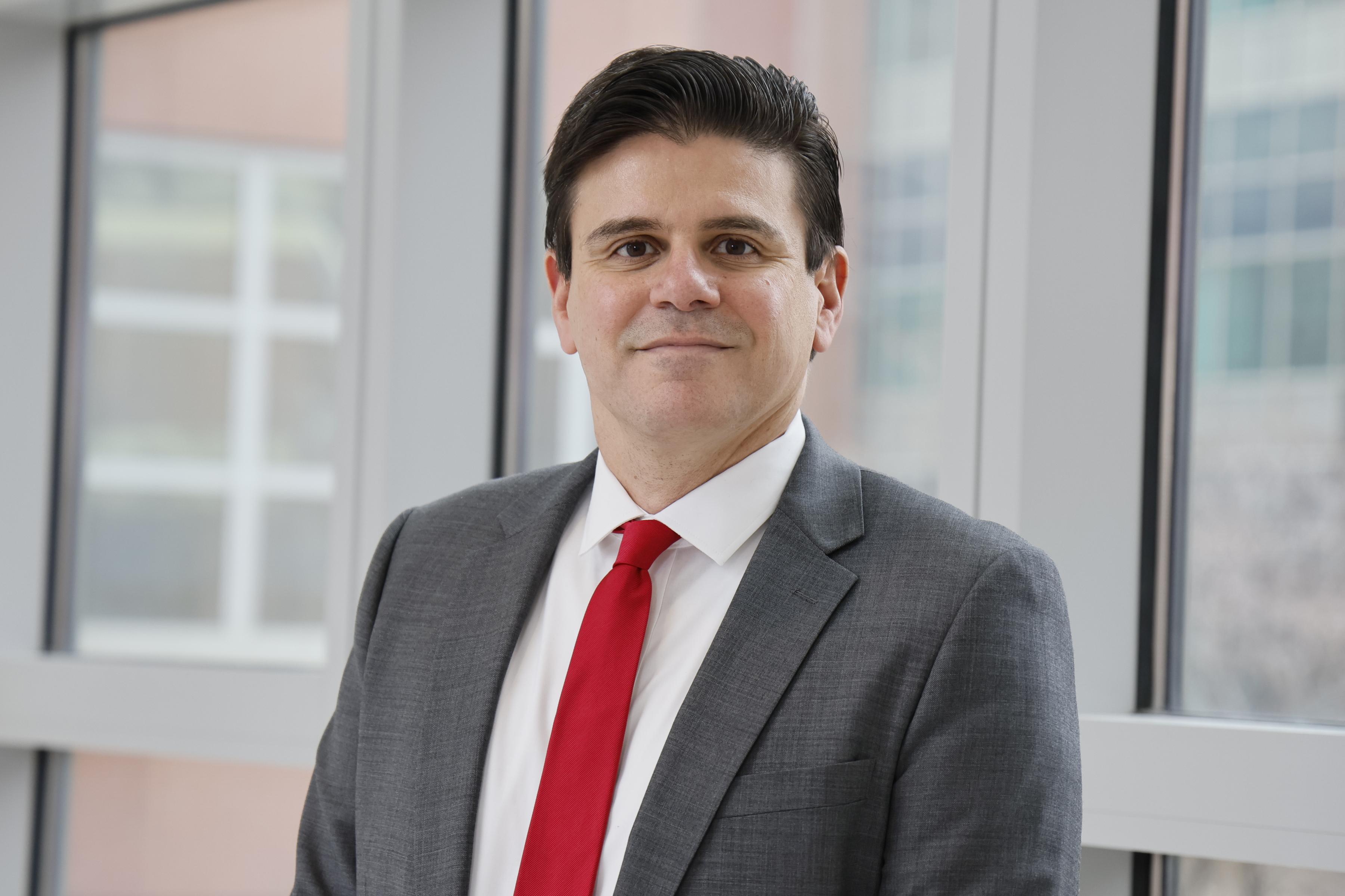 Luiz Meirelles, associate professor in the College of Dentistry.